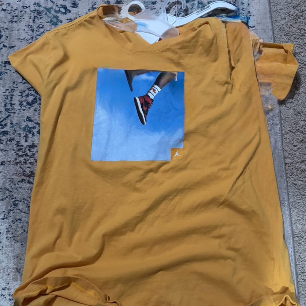 Jordan Graphic Tee in Mustard Yellow